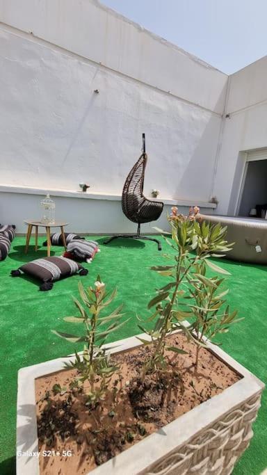 Coin Du Ciel Jacuzzi & Piscine Apartment *