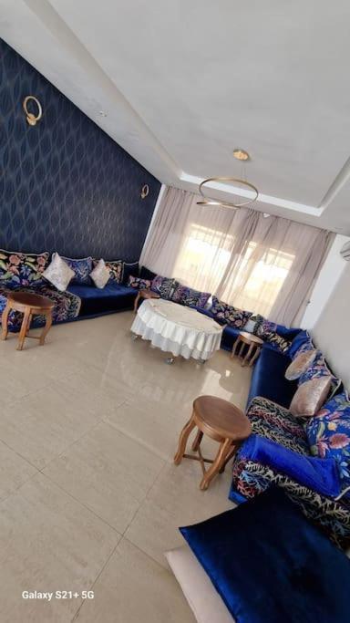 Coin Du Ciel Jacuzzi & Piscine Apartment *